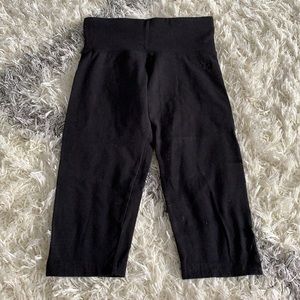 Black Cotton Capris